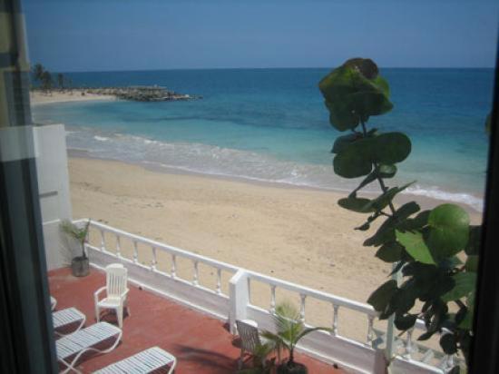 Aleli By The Sea Guest House San Juan Pokoj fotografie